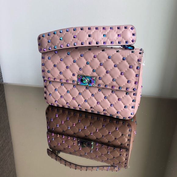 Pink studded Valentino bag - Picture 2 of 3